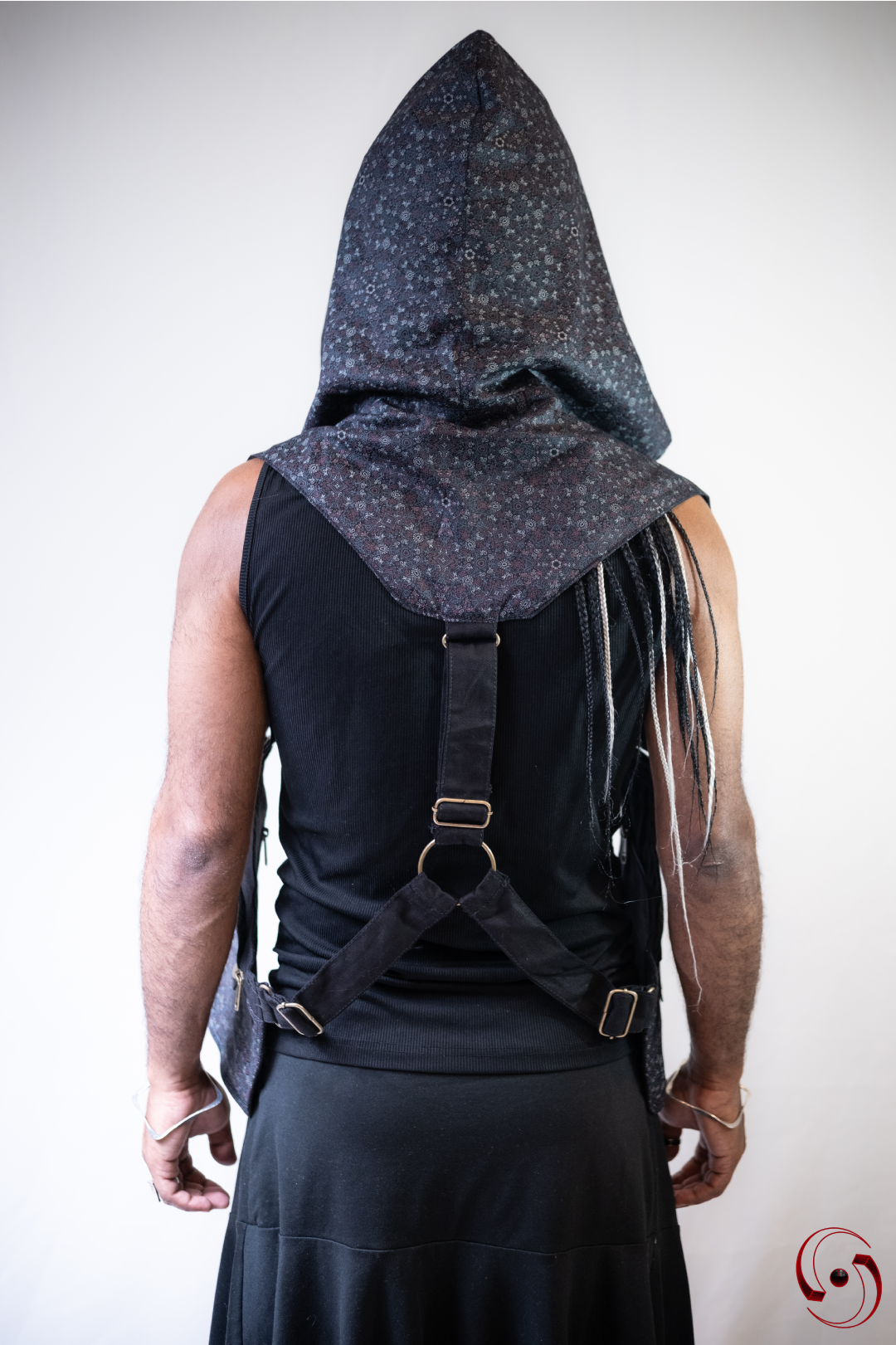 Rave Essential - Hood | H0016