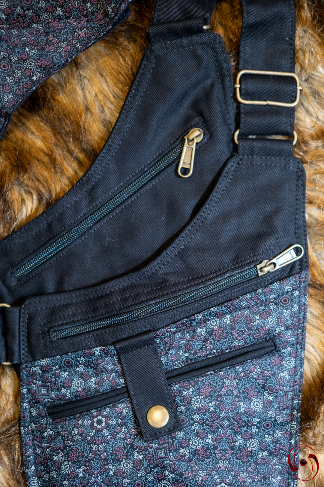 Rave Essential - Hood | H0016